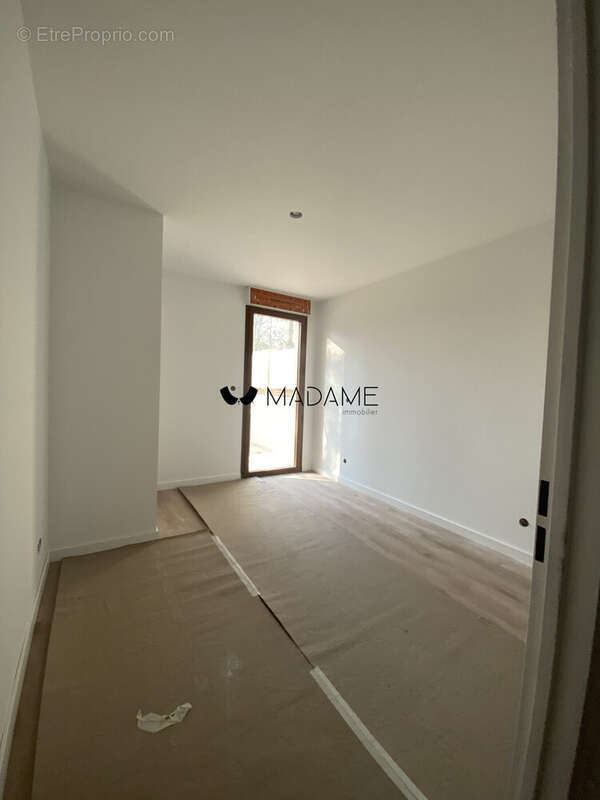 Appartement 81 m² à Vif  - photo 7