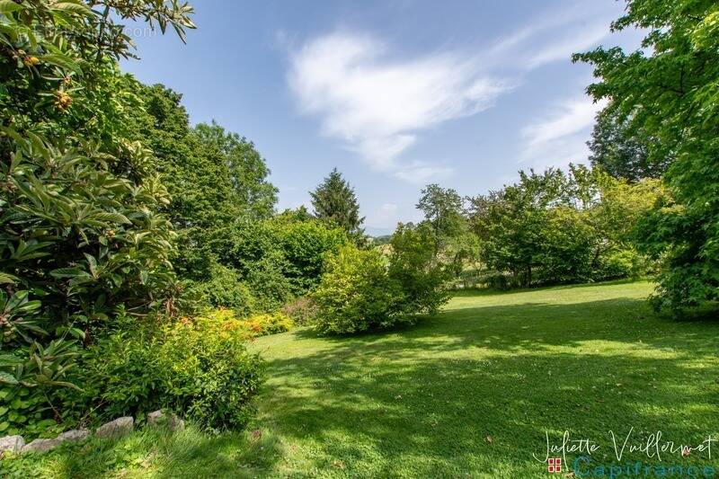 Terrain à LA MOTTE-SERVOLEX