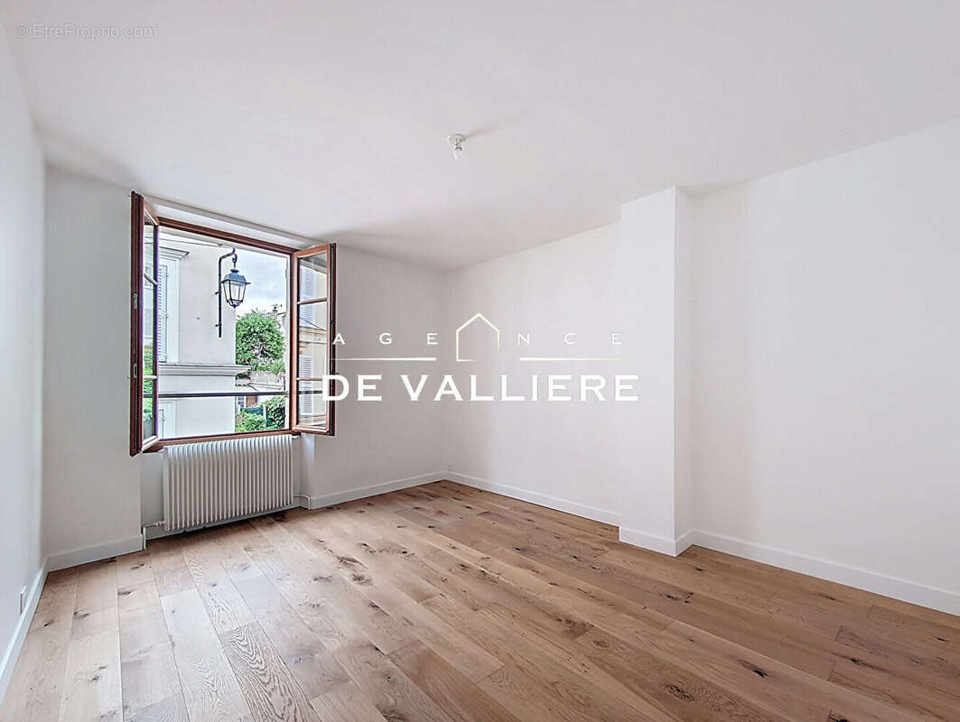 Appartement à RUEIL-MALMAISON