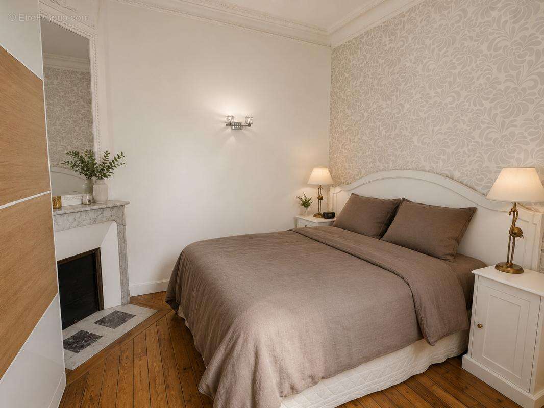Appartement à PARIS-16E