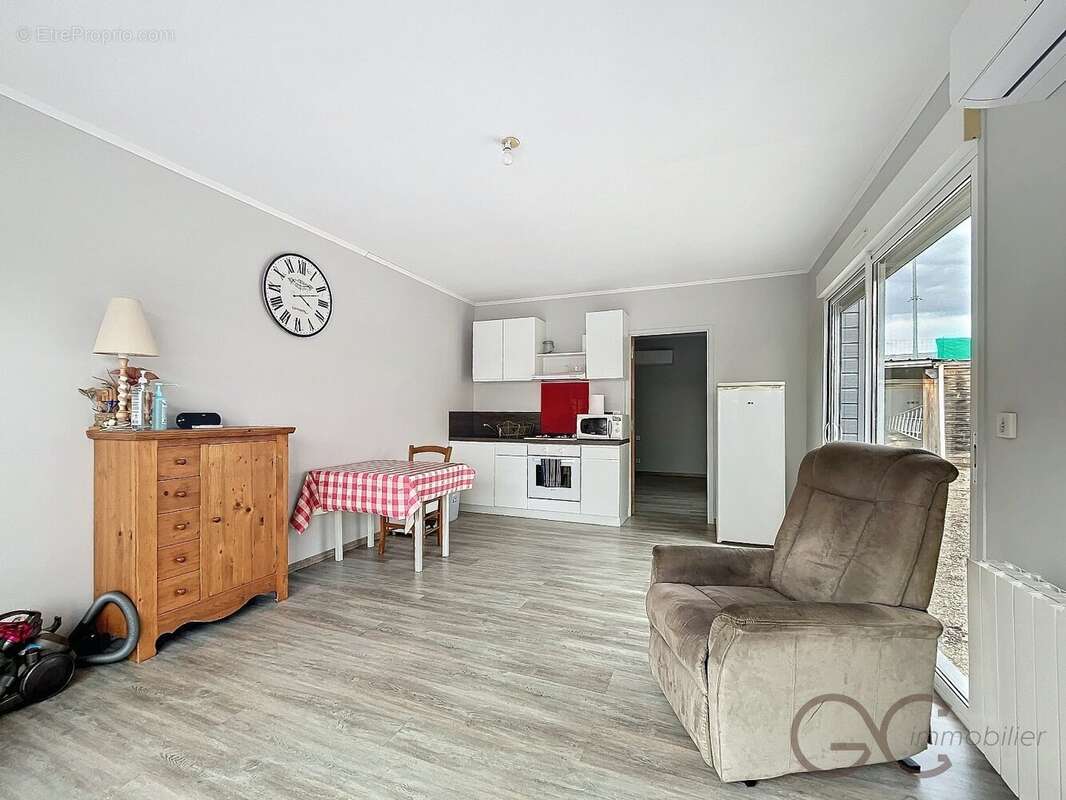 Maison à THEZAN-LES-BEZIERS