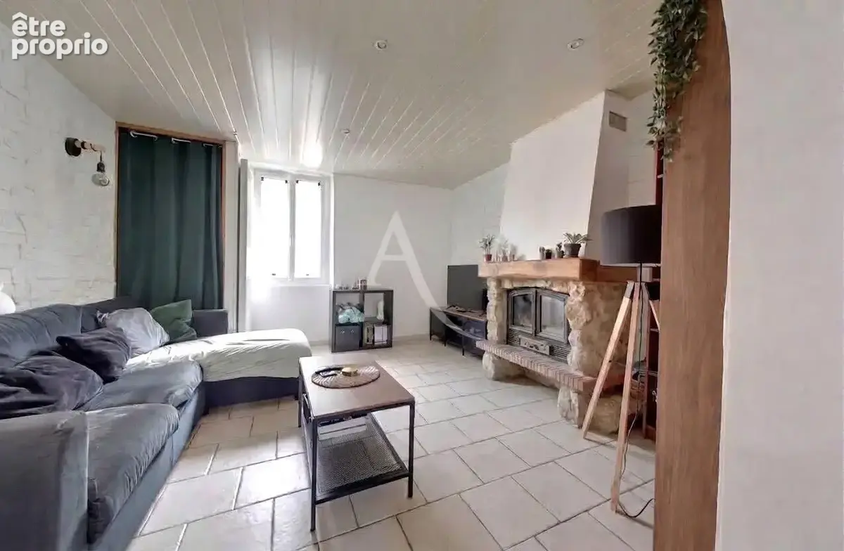 Maison de ville 3 pièces CHEVRY COSSIGNY  - 53 m2 - photo 4