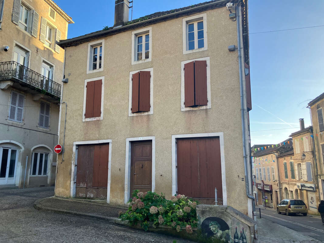 Maison à PUY-L'EVEQUE