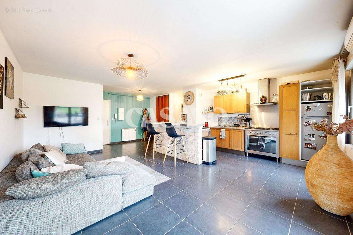 Appartement à LYON-8E