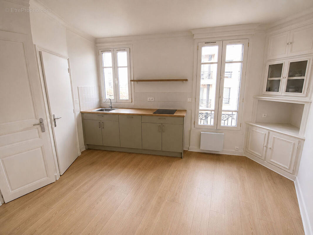 Appartement à LEVALLOIS-PERRET