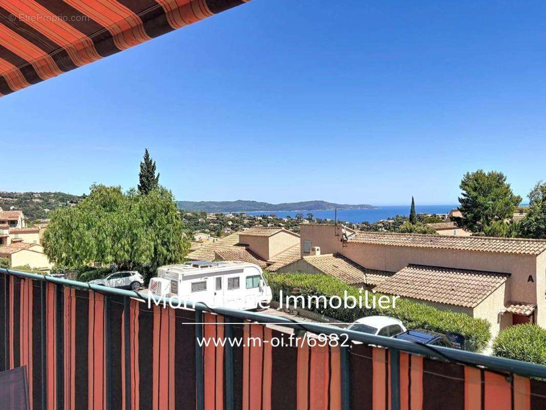 Référence : 6982-les - mazet duplex vue mer & collines avec terrasse & parking à cavalaire sur mer - photo 13