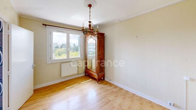 Appartement à RILLIEUX-LA-PAPE