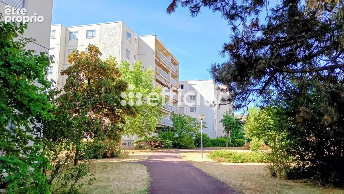 Appartement à LYON-8E