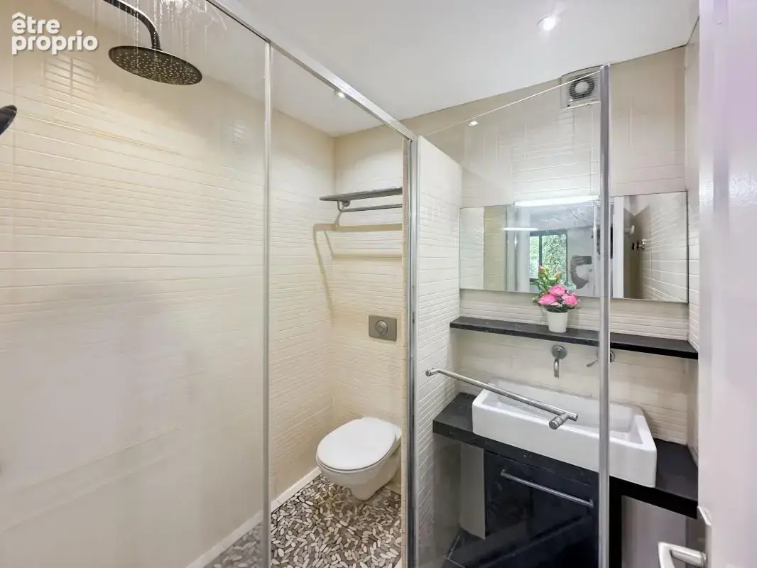 Appartement 4P 108m² terrasse stationnements - photo 19