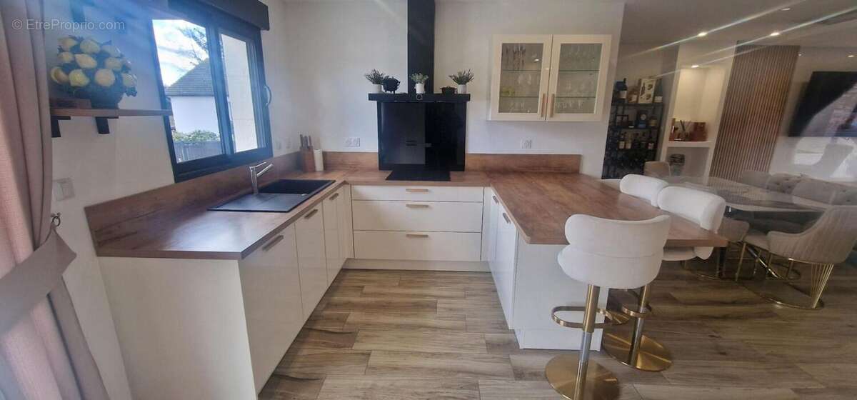 Maison à NOYERS-SUR-CHER