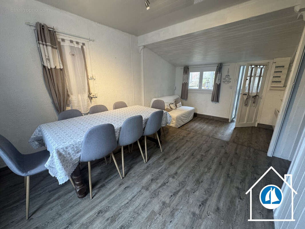 Maison 71 m² à Arromanches-Les-Bains  - photo 5