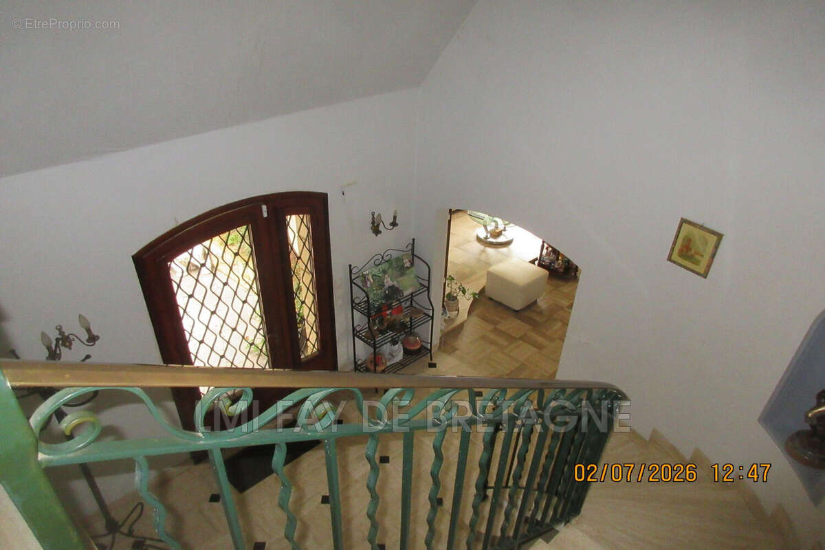 Maison 202 m² à Saint-Nicolas-De-Redon  - photo 5