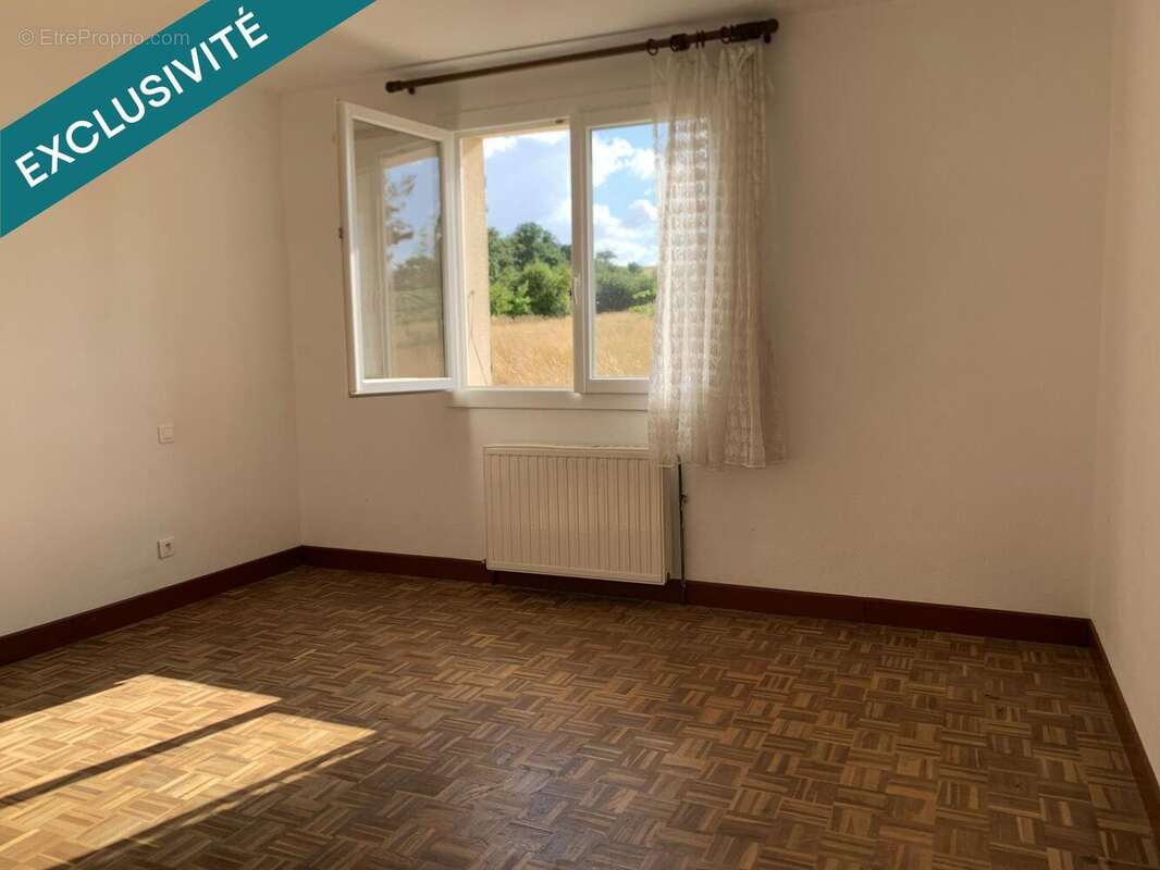 Maison 115 m² à Saint-Clar  - photo 7