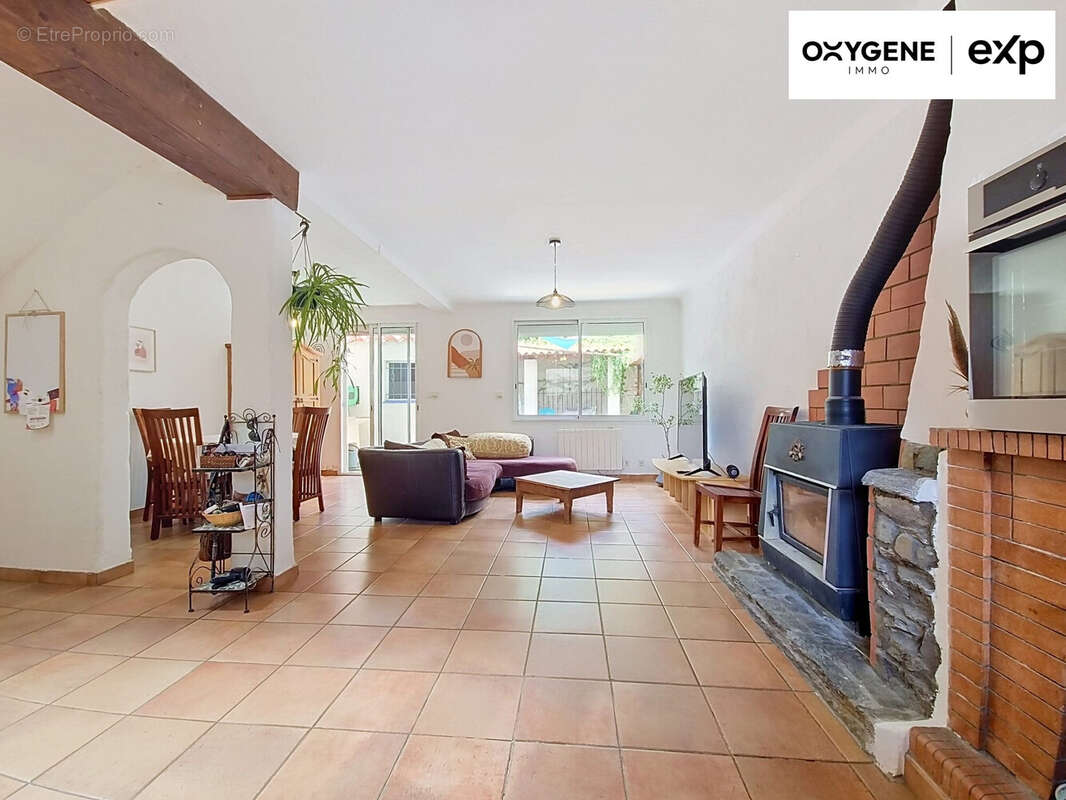 Maison 90 m² à Villeneuve-La-Riviere  - photo 3