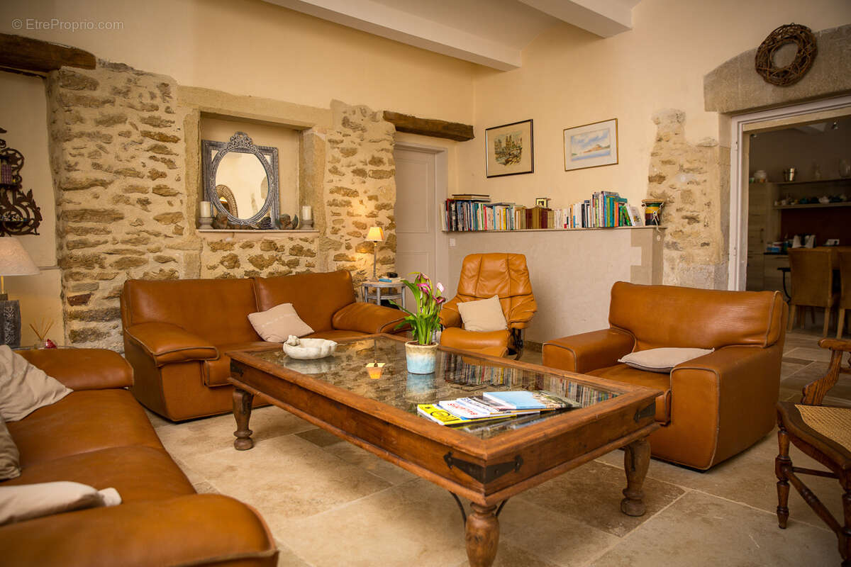 Maison à GRIGNAN