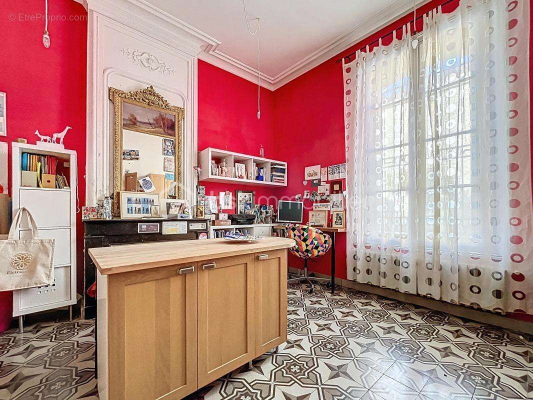 Maison à LUNEL-VIEL