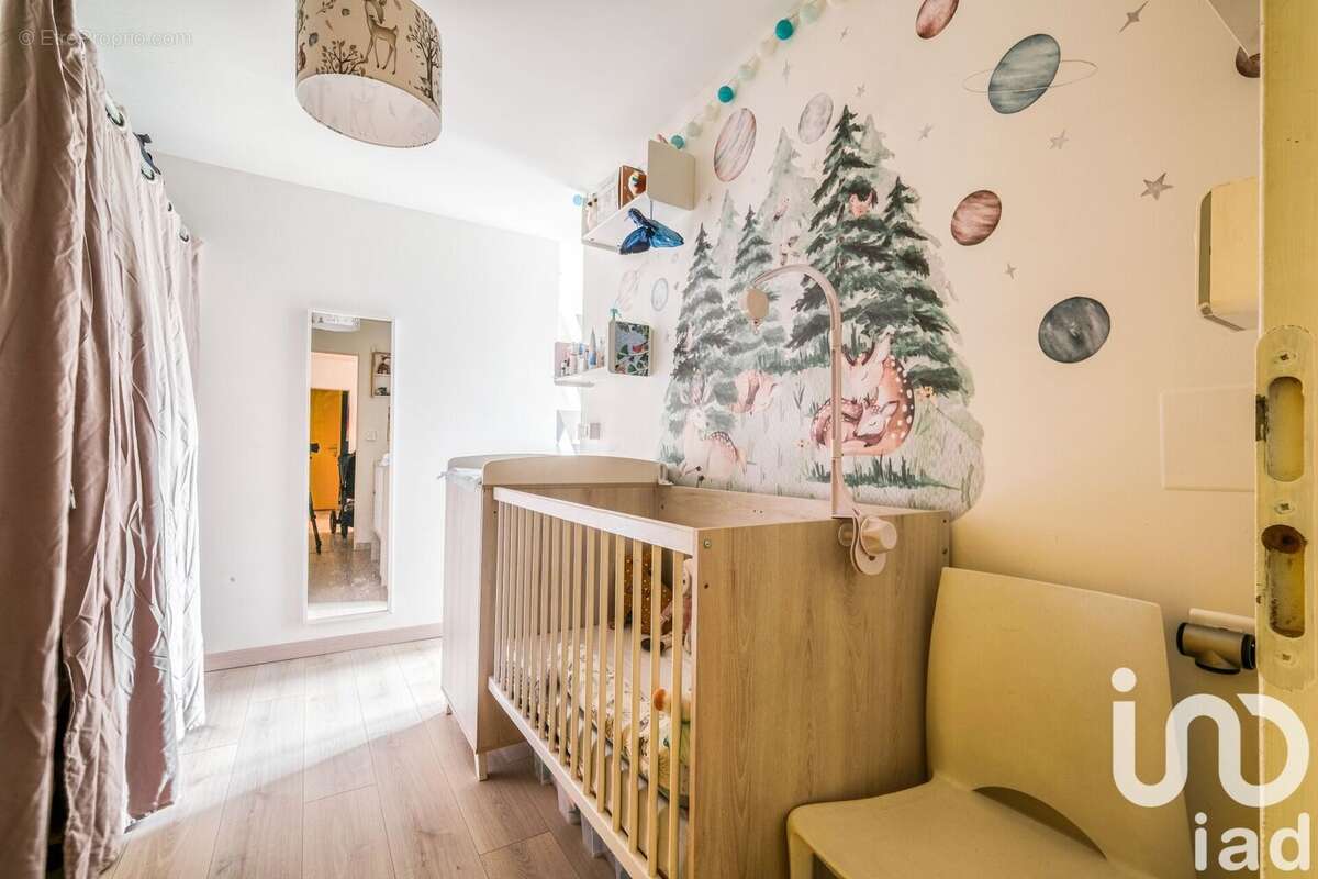 Photo 7 - Appartement à LIVRY-GARGAN