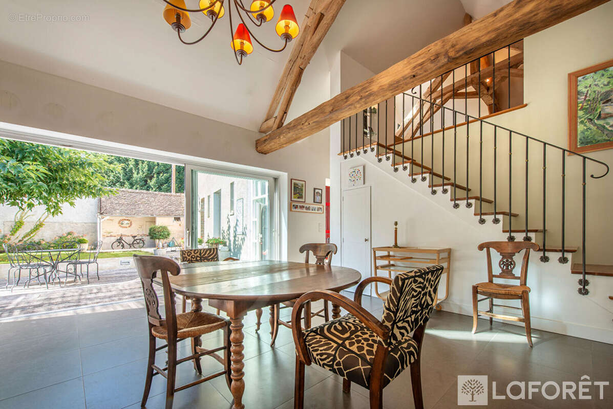 Maison à FONTAINEBLEAU