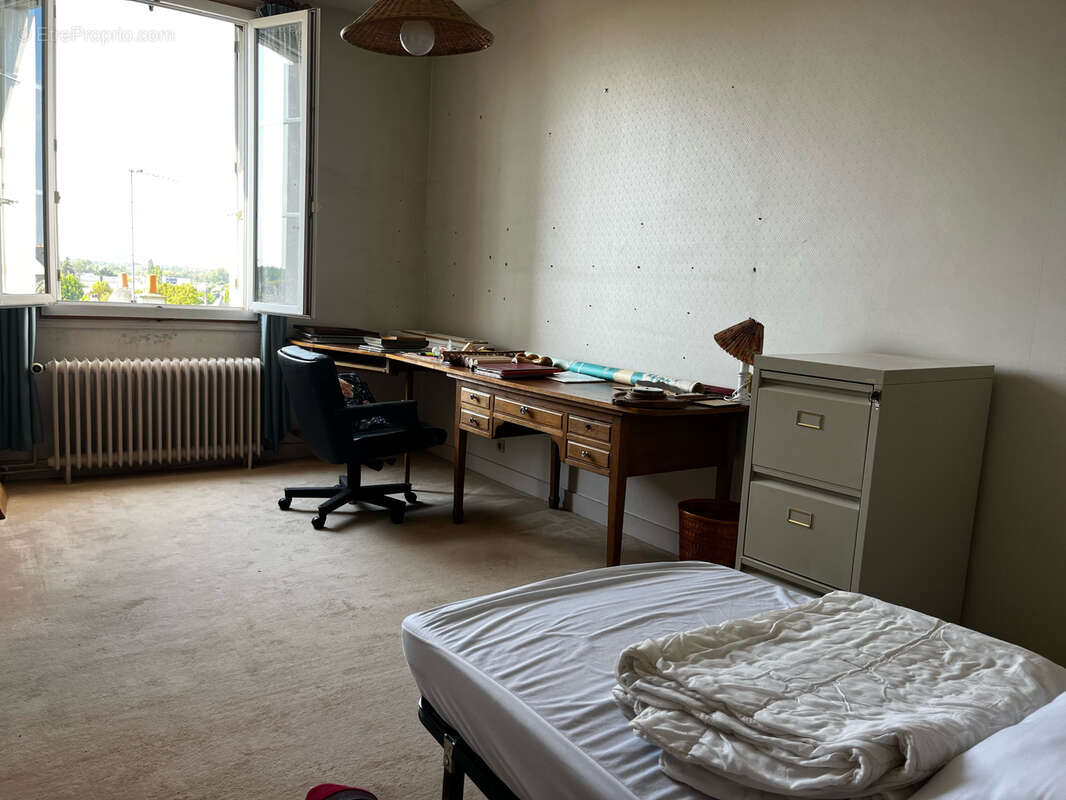 Propriété de caractère avec maison d'amis indépendante   Centre de Bourgueil - photo 10