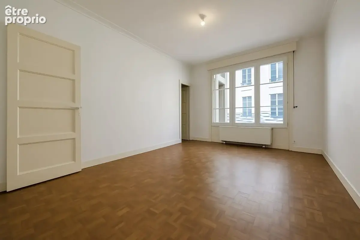 Appartement 105 m² à Orleans  - photo 8