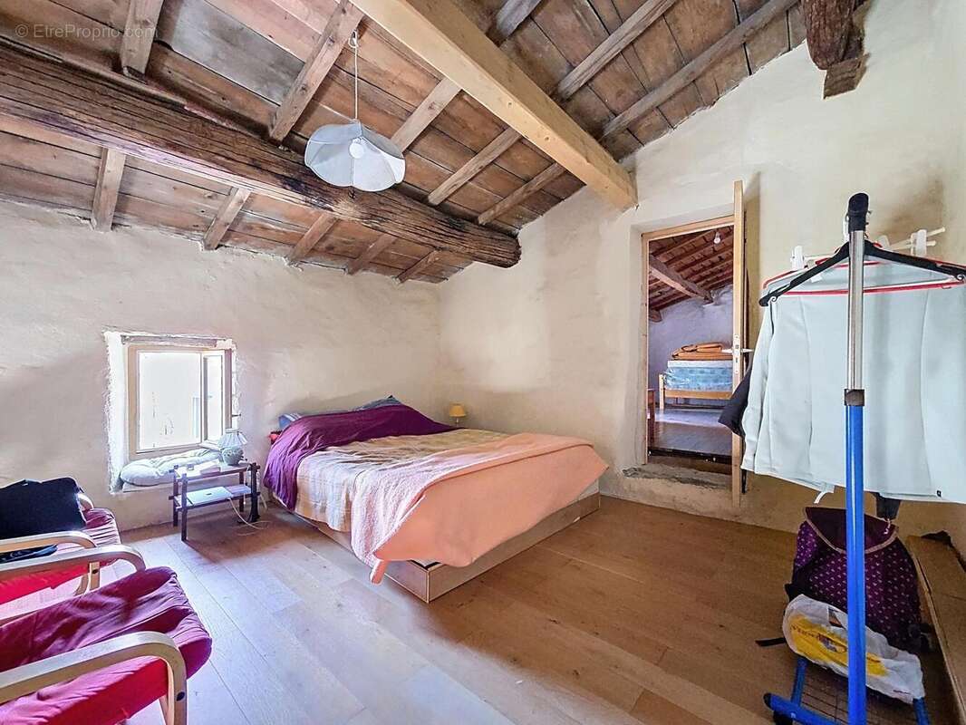 Photo 9 - Maison à SAINT-ETIENNE-ESTRECHOUX