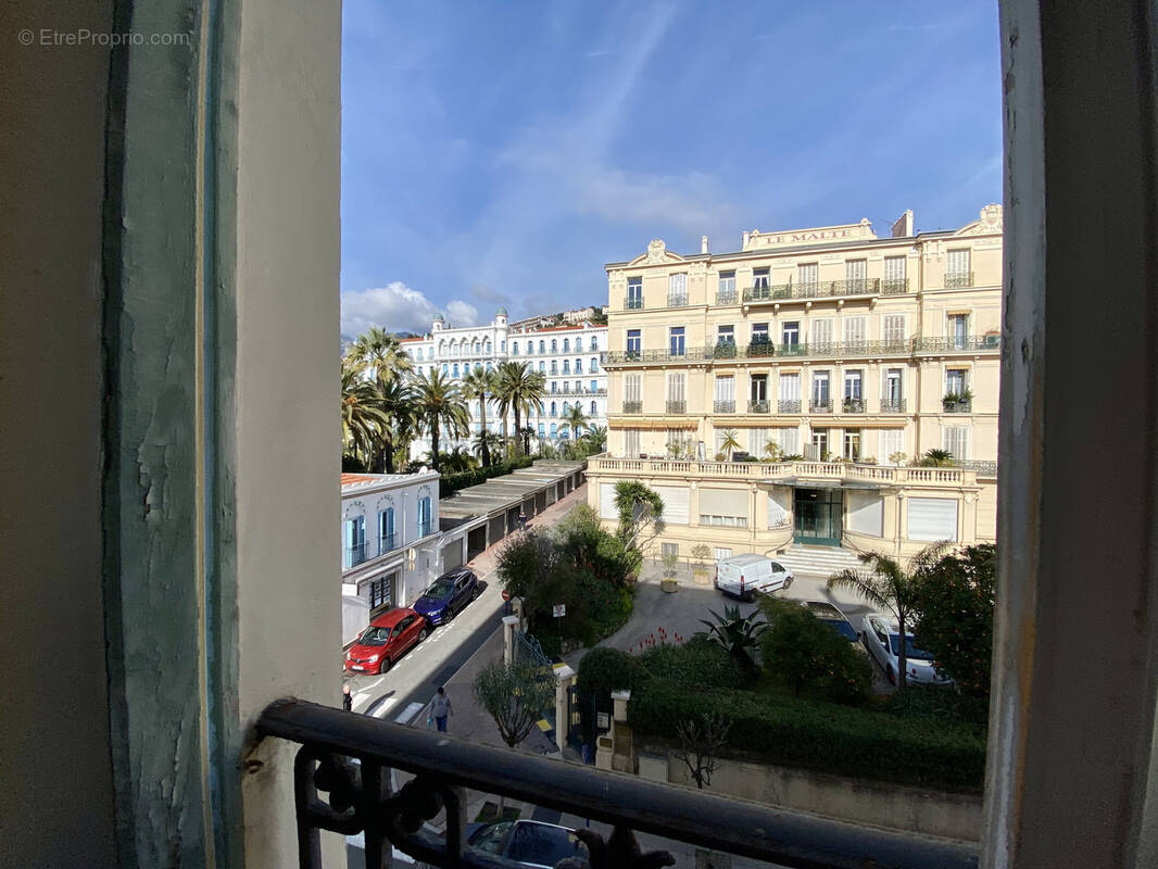 Appartement à MENTON