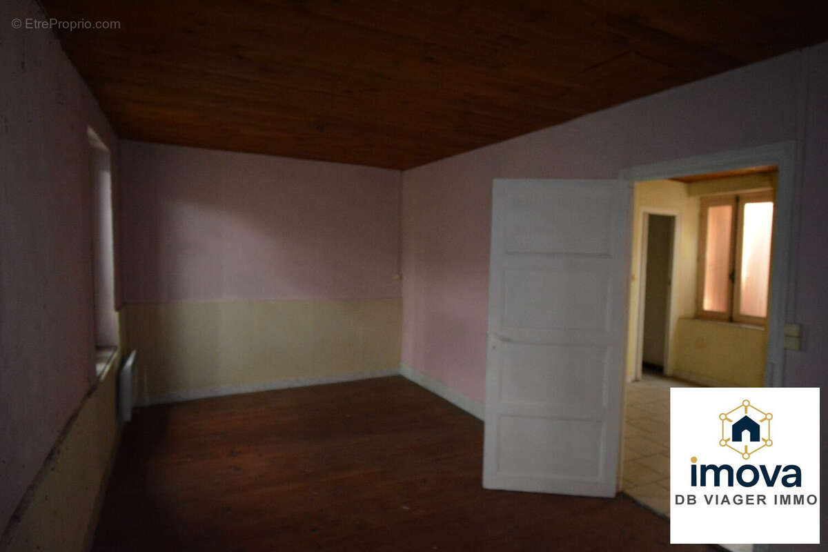 Chambre Maison 2 - Maison à YOUX