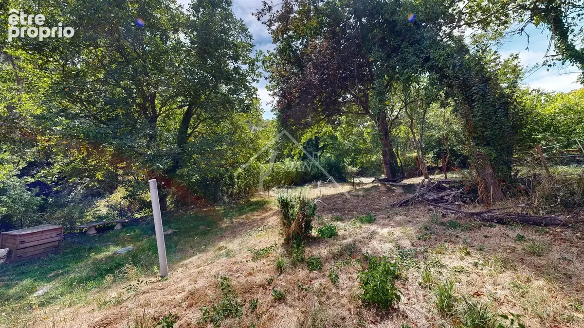 Maison au calme deux chambres, jardin et grange - photo 13