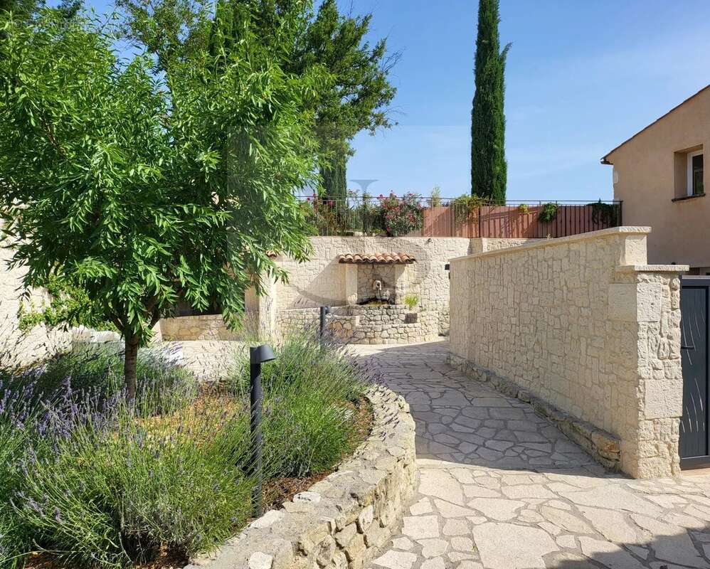 Maison à AIX-EN-PROVENCE