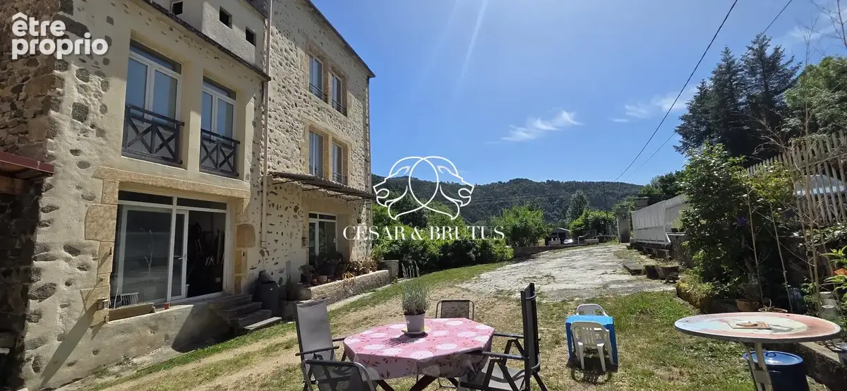 Maison 11 pièces 343 m² à vendre à Saint-Vincent (43800) - photo 8