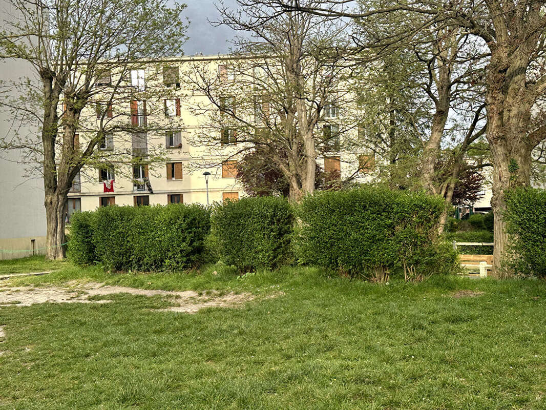 Appartement Bobigny 3 pièce(s) 52 m2 - photo 10