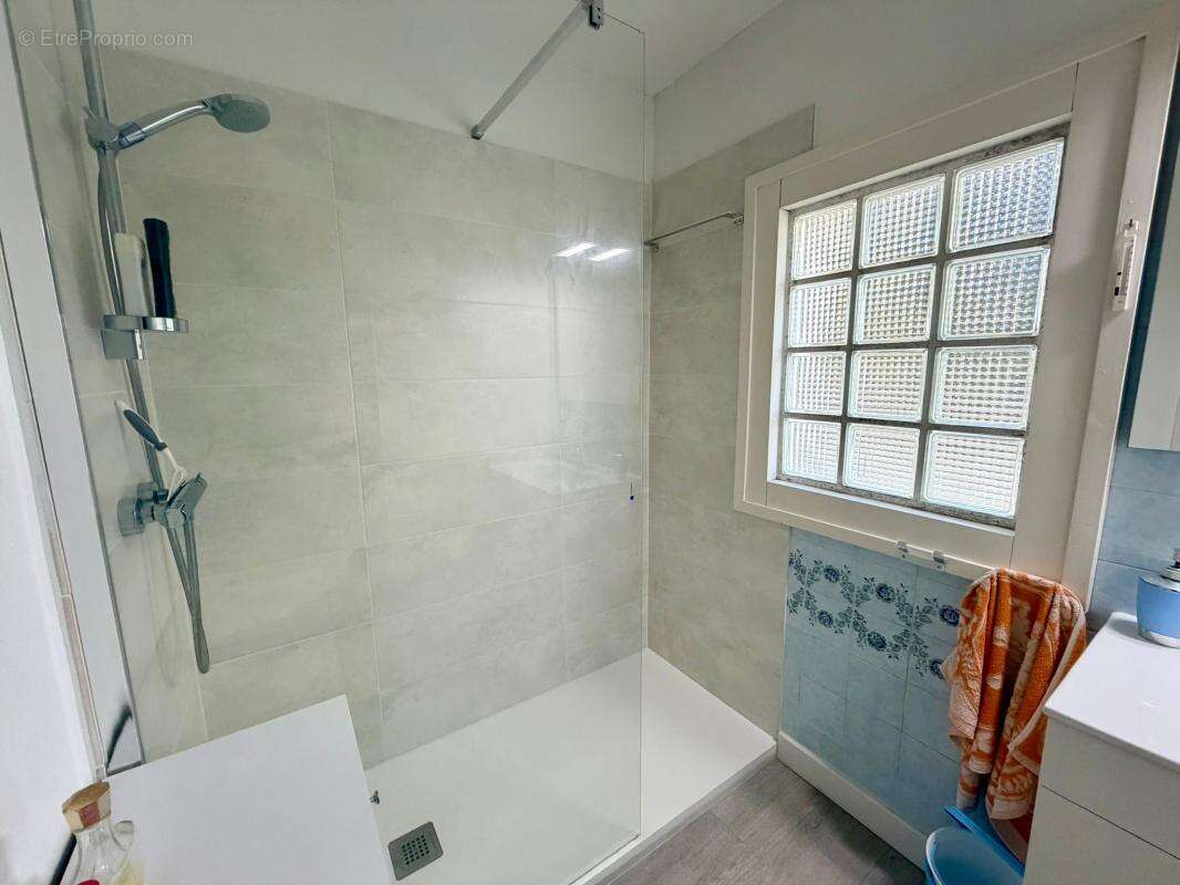 Appartement À Vendre - photo 6
