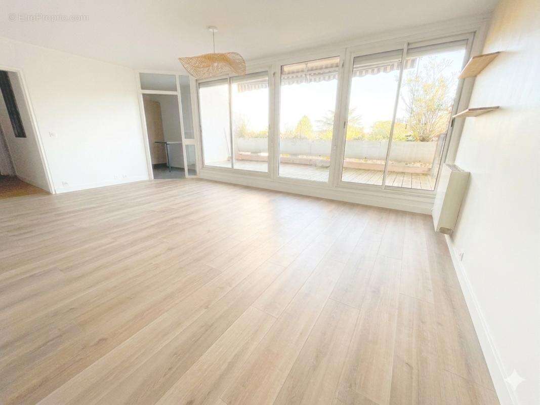 Appartement - photo 2