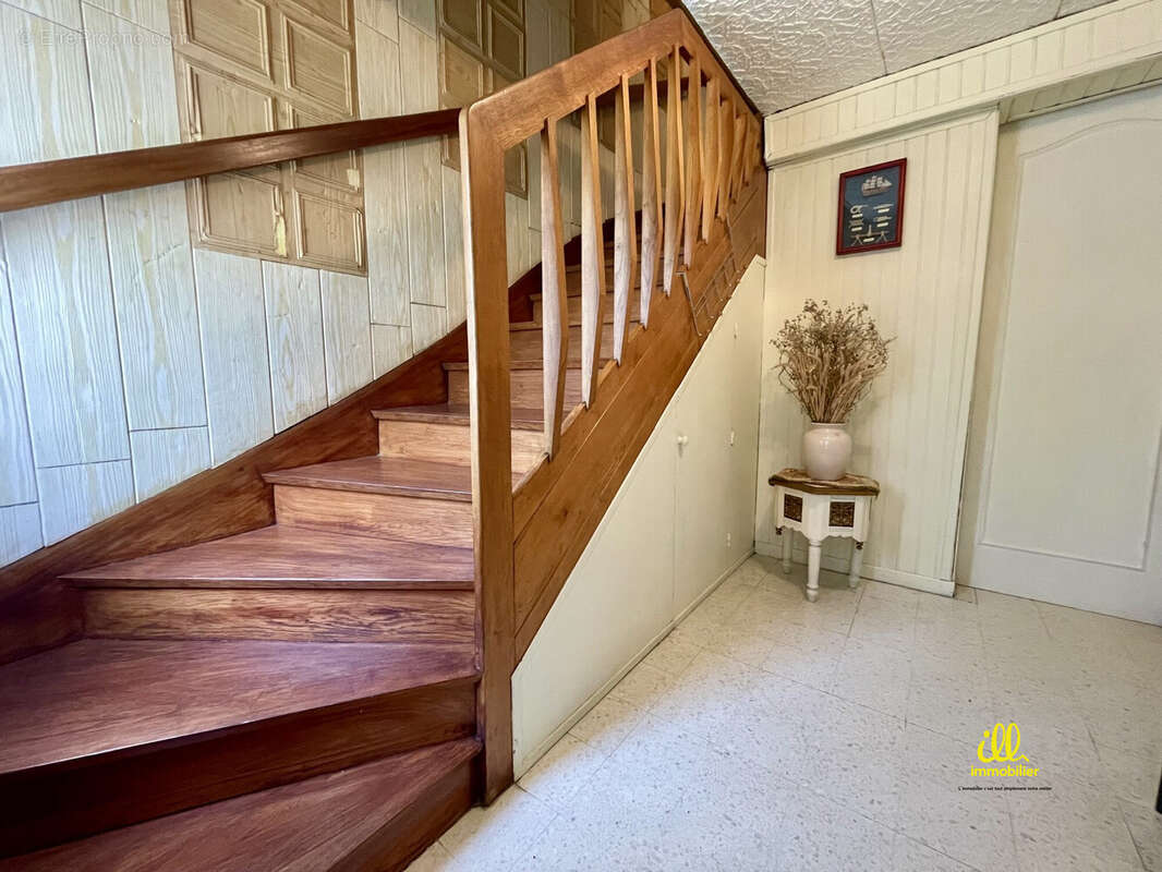 Maison à CHARLEVILLE-MEZIERES