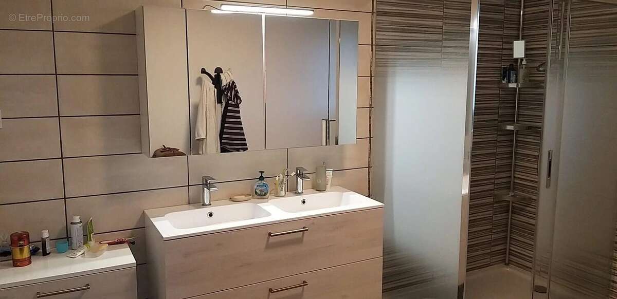 Maison à LADOIX-SERRIGNY