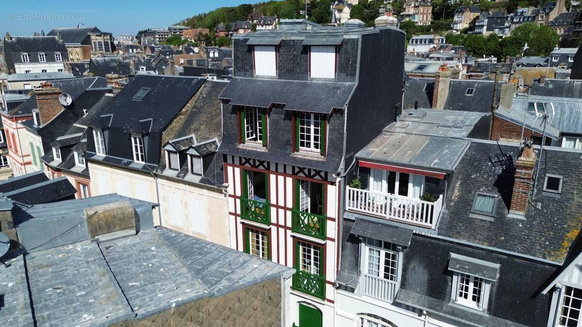 Appartement à TROUVILLE-SUR-MER