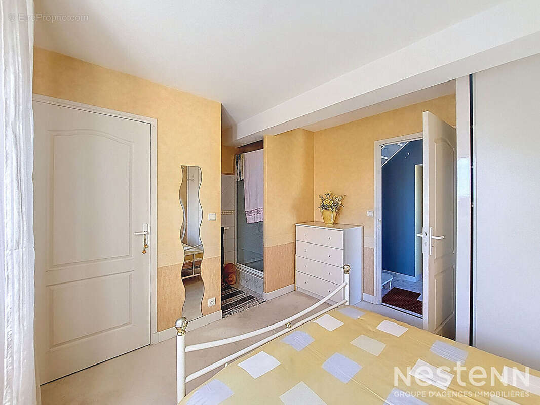 A Vendre Maison en pierre rénovée de 175 m² avec jardin et garage dans un hameau de Condom - photo 17