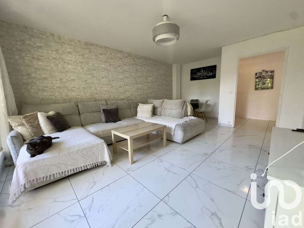 Photo 4 - Appartement à TAVERNY