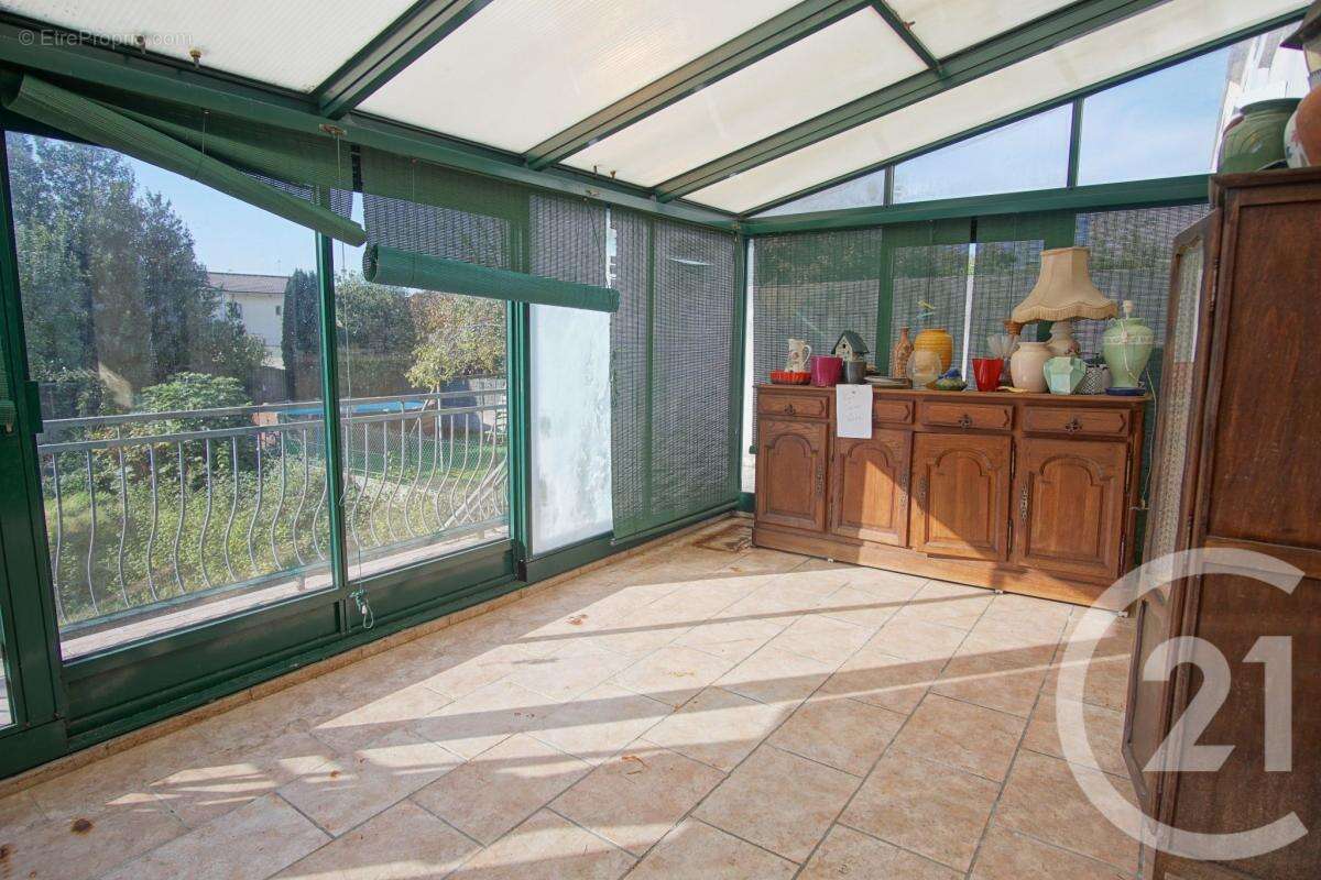 Maison à CHOISY-LE-ROI