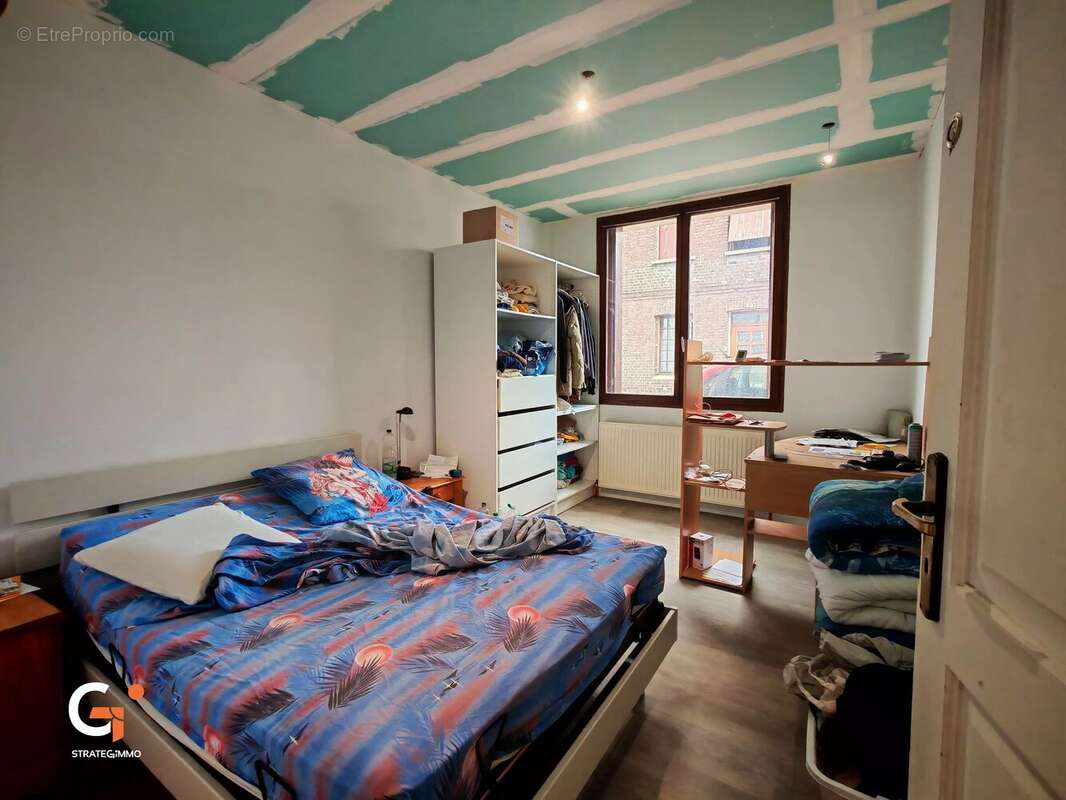 Saint-Étienne-du-Rouvray - Maison Individuelle 7 Pièces 142 m² - photo 5