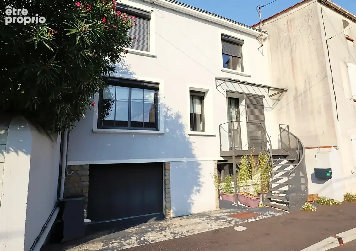 CENTRE VILLE - GARE, Maison offrant 133 m2 avec 2 parties 'NUIT' distinctes - photo 15