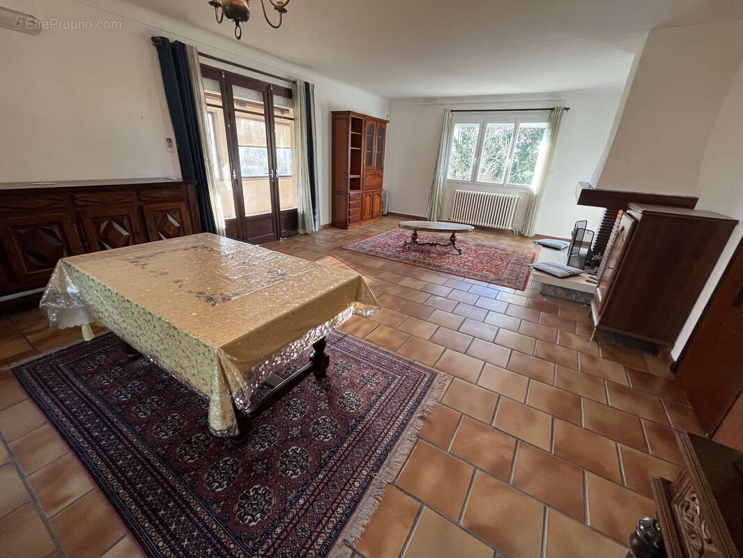 Maison à CAUSSADE