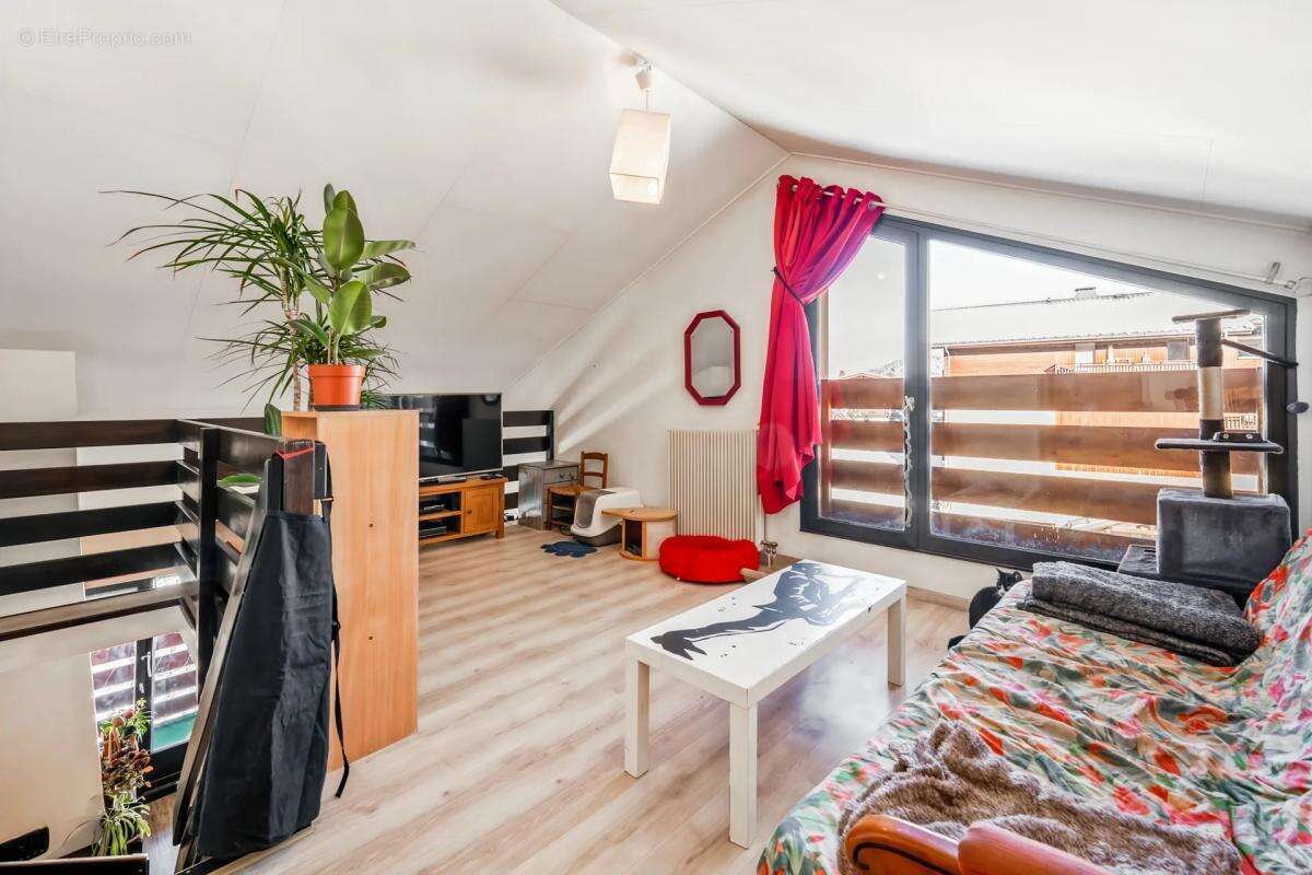 Appartement à ARACHES-LA-FRASSE
