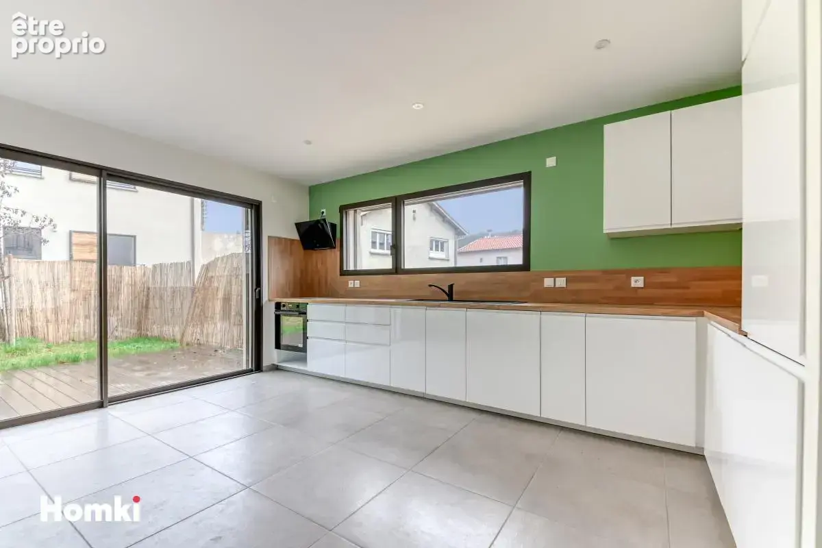 Maison/Villa T6 de 147 m² à Sainte-Foy-lès-Lyon 69110 - photo 5