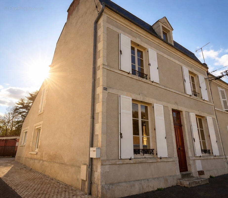 Maison à CHECY