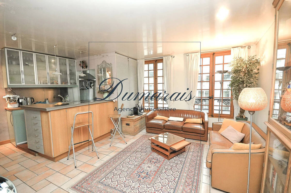 Appartement à PARIS-4E