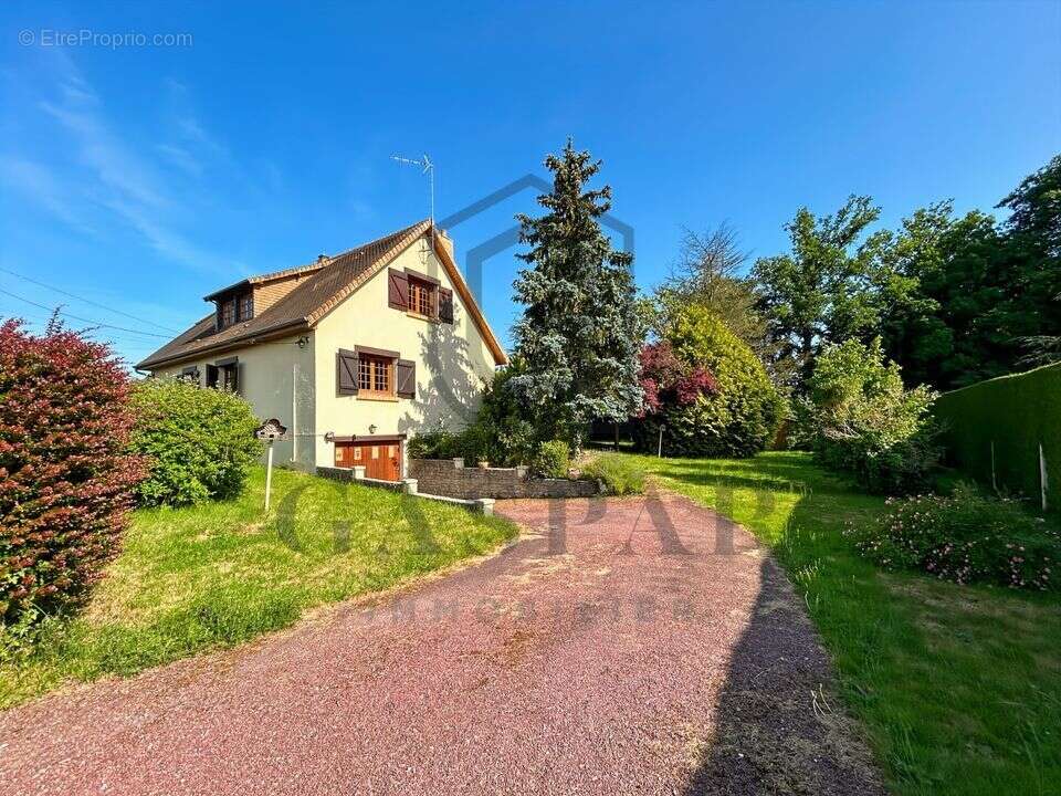 Maison à LA NEUVE-LYRE