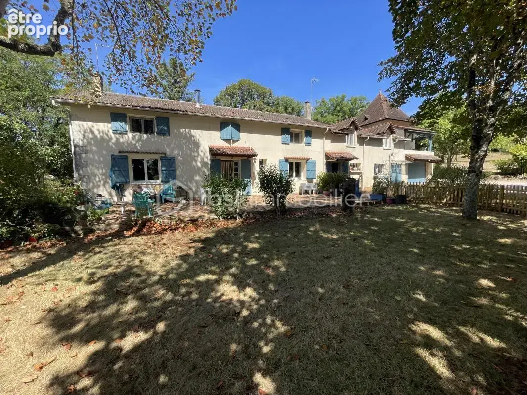 Propriété équestre aux portes de Bergerac sur 10 hectares et ses 2 gîtes - photo 3