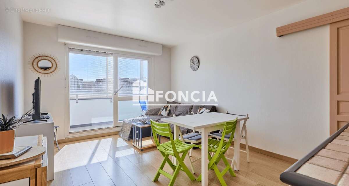 Appartement à COURSEULLES-SUR-MER