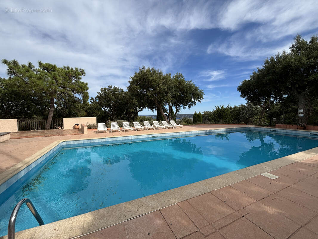 Appartement à GRIMAUD